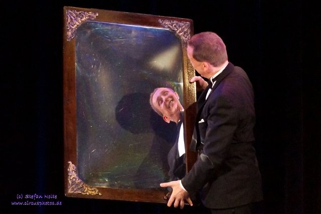 0131NTH2013(c)Stefan Nolte www.circusphotos.de resized